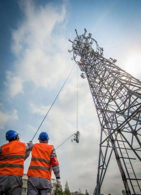 鳳鋁工業(yè)材 賦能5G新基建，助力華為與中國(guó)鐵塔鑄就網(wǎng)絡(luò)強(qiáng)國(guó)基石